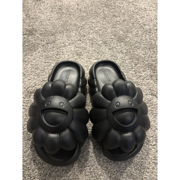 Sandals_&_Flip_Flops